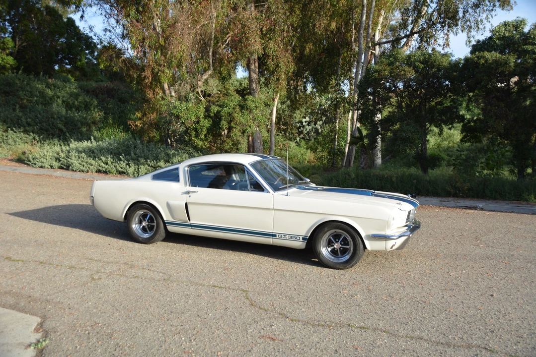 1966 Shelby GT350 - Image 28 of 31
