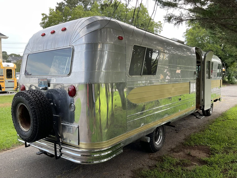 1966 Airstream - Image 8 of 31