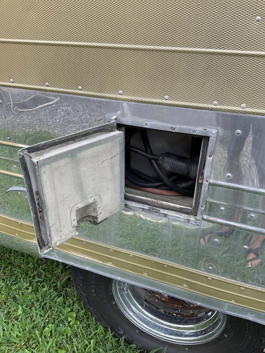 1966 Airstream - Image 27 of 31