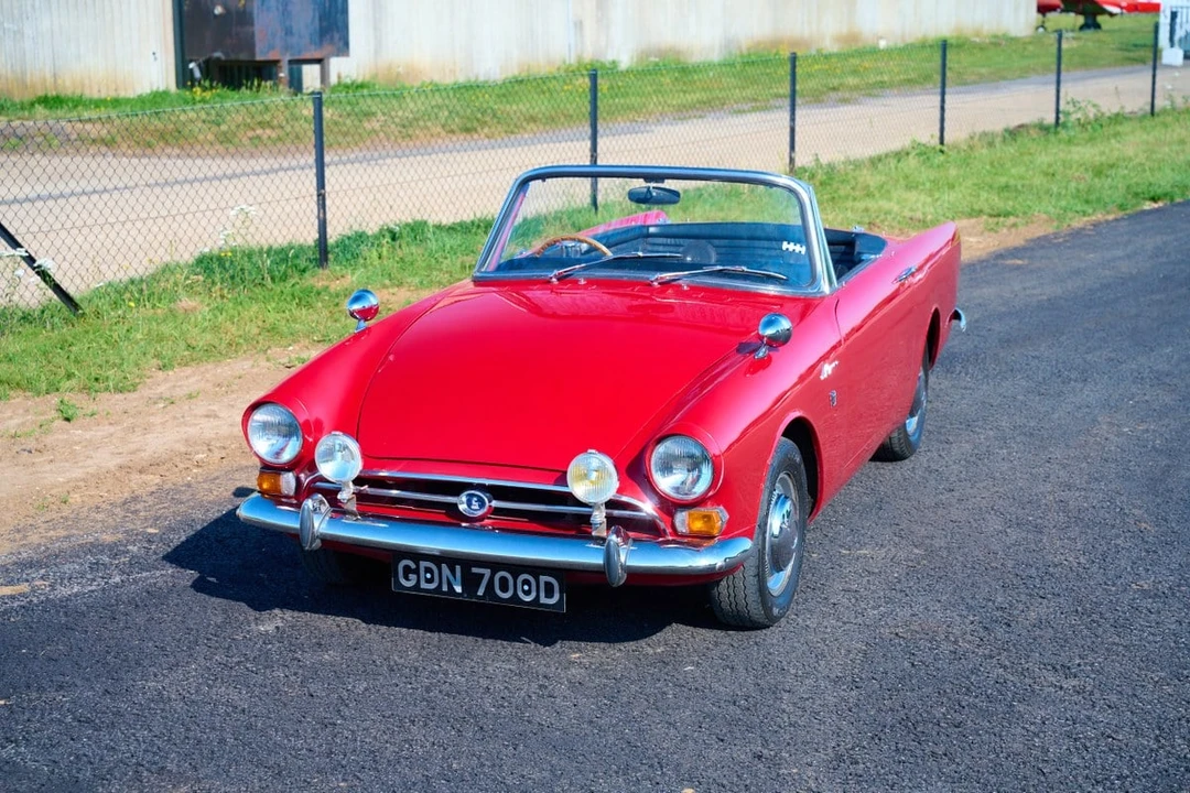1966 Sunbeam Alpine Series V - Image 3 of 30