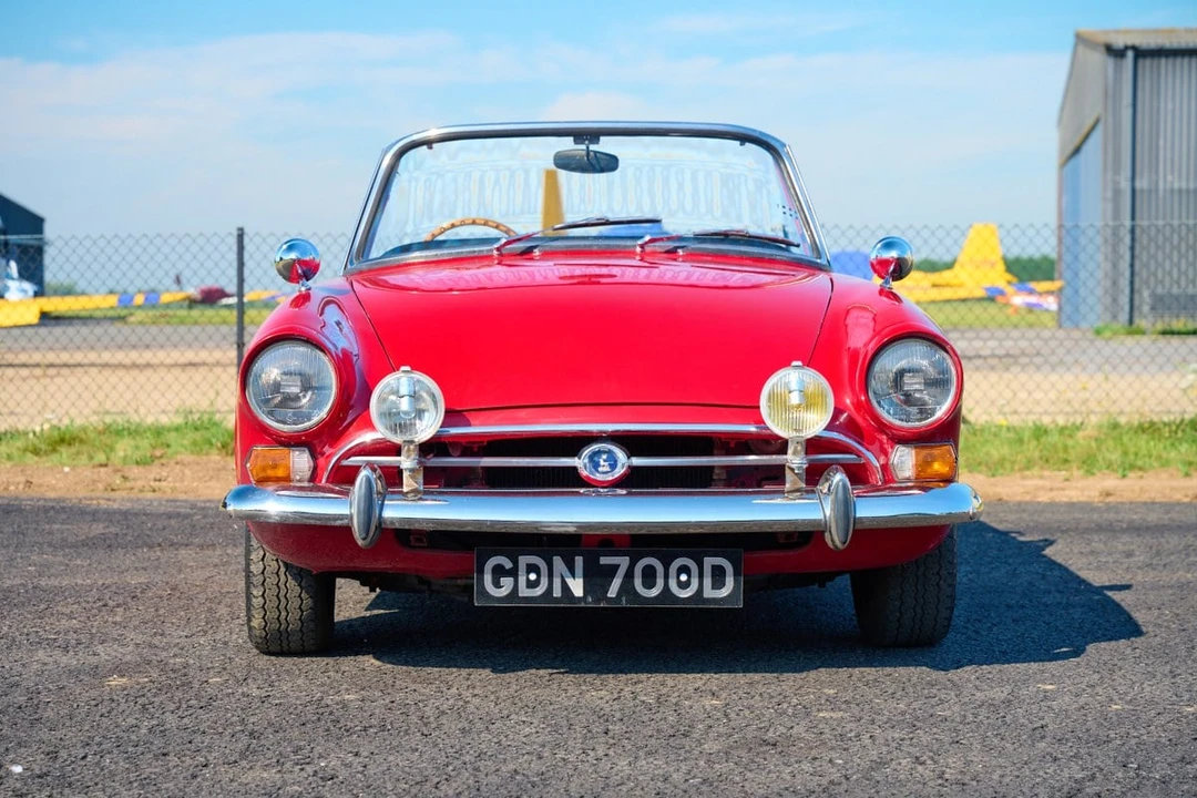 1966 Sunbeam Alpine Series V - Image 10 of 30
