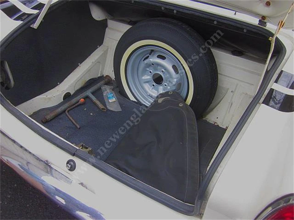 1966 Sunbeam Alpine Series V - Image 8 of 23