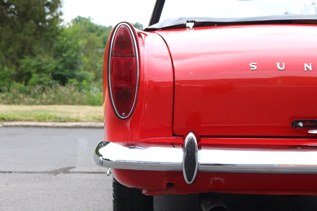 1966 Sunbeam Alpine Series V - Image 13 of 31