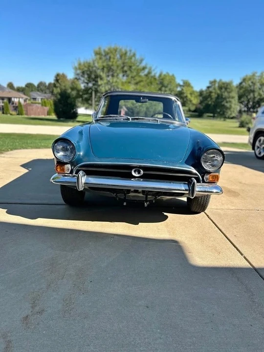 1966 Sunbeam Alpine Series V - Image 4 of 9