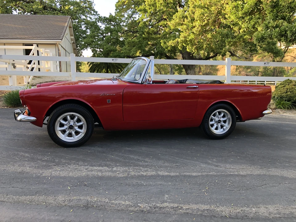 1966 Sunbeam Alpine Series V - Image 14 of 31