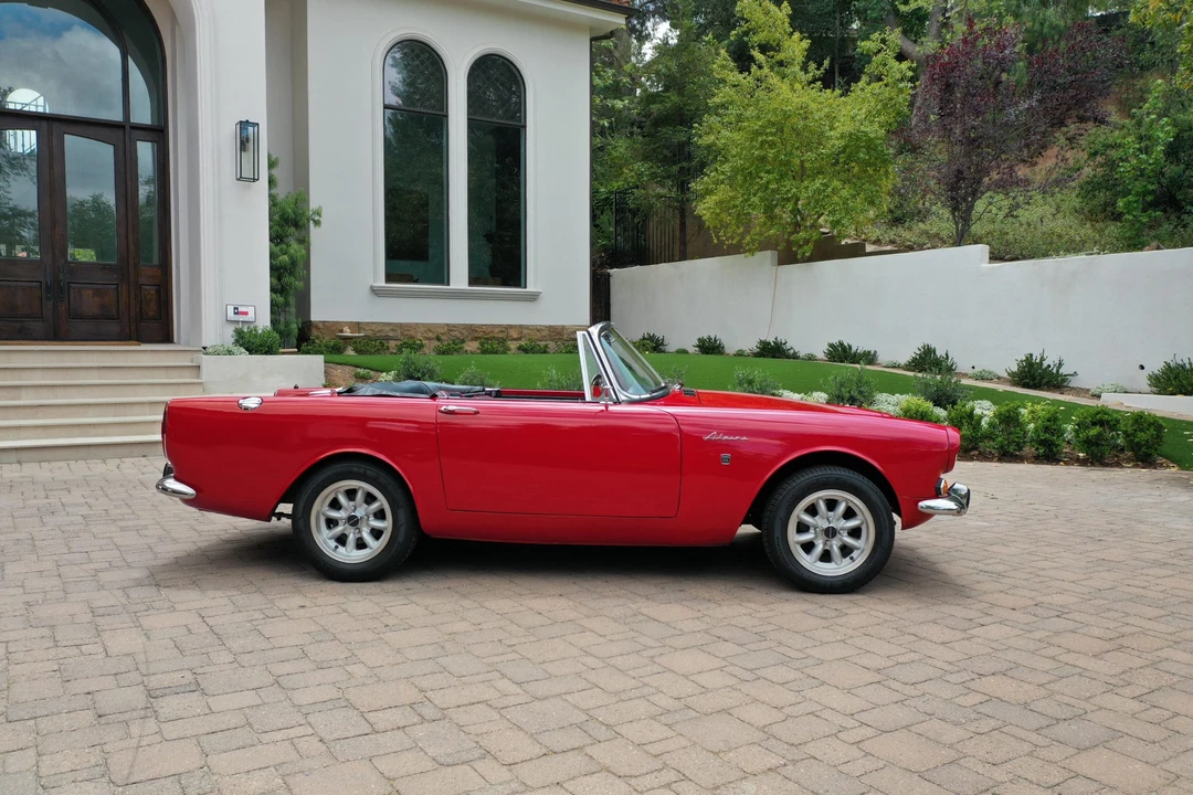 1966 Sunbeam Alpine Series V - Image 8 of 31