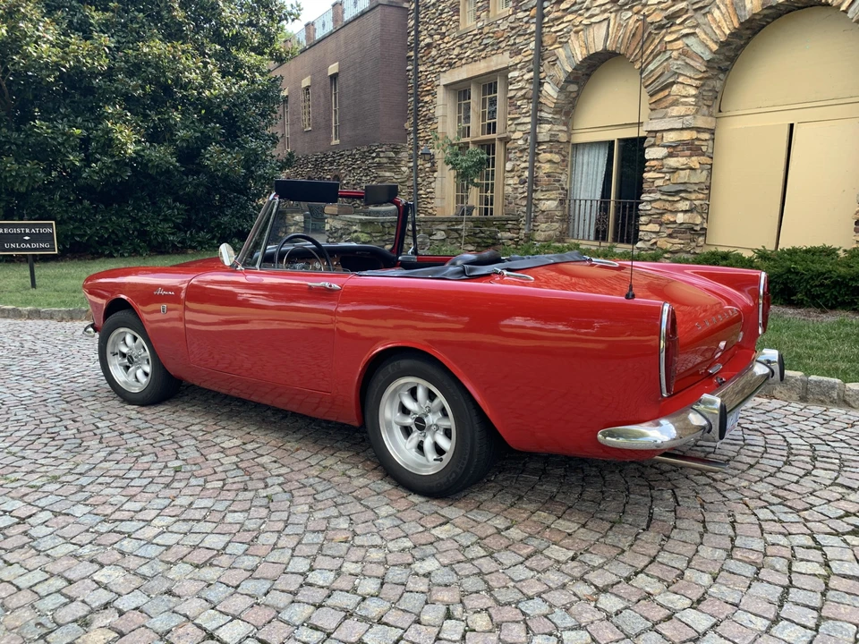 1966 Sunbeam Alpine Series V - Image 10 of 31
