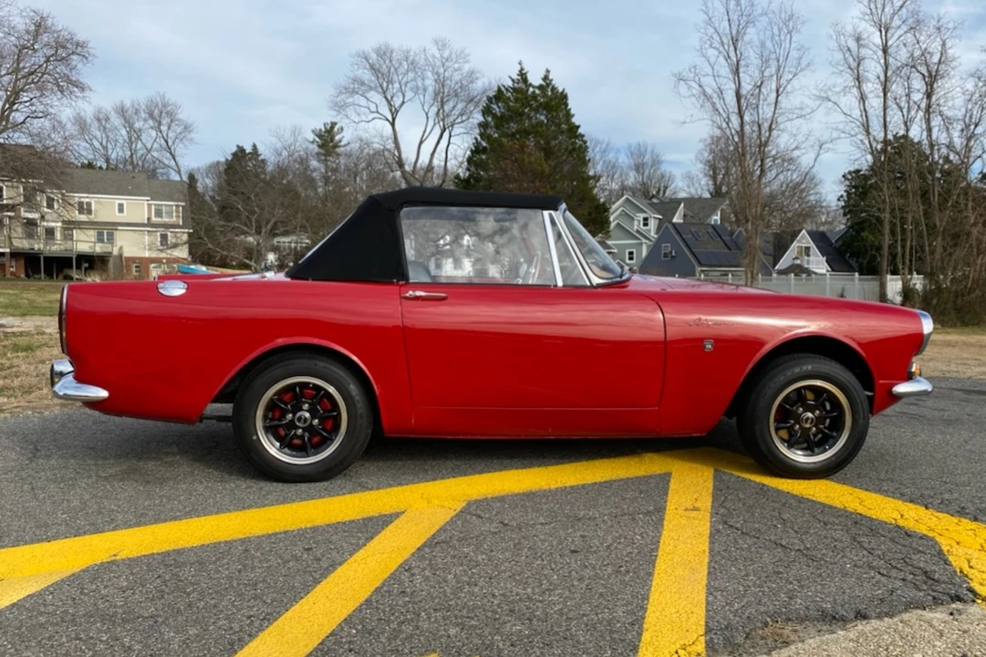 1966 Sunbeam Alpine Series V - Image 4 of 31