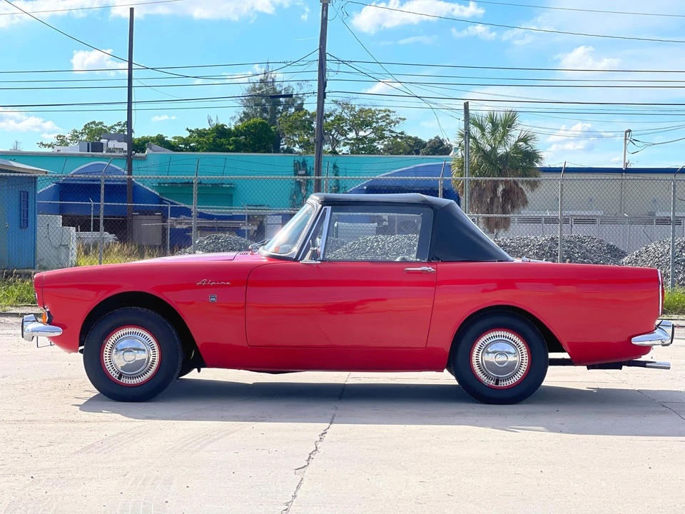 1966 Sunbeam Alpine Series V - Image 13 of 31