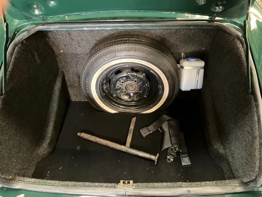 1966 Sunbeam Alpine Series V - Image 10 of 10