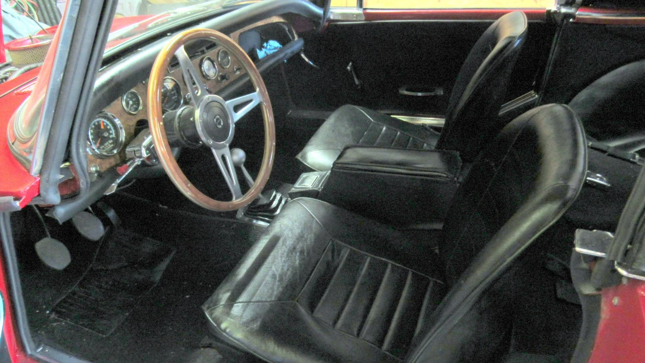 1966 Sunbeam Alpine Series V - Image 24 of 31