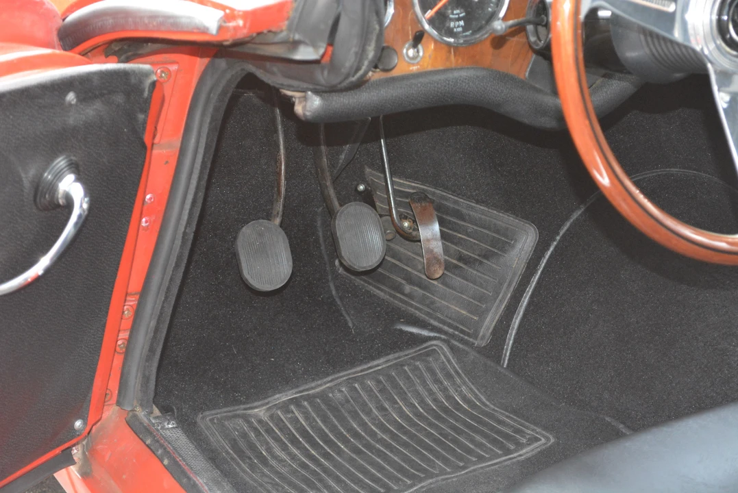 1966 Sunbeam Tiger Mark I - Image 29 of 31