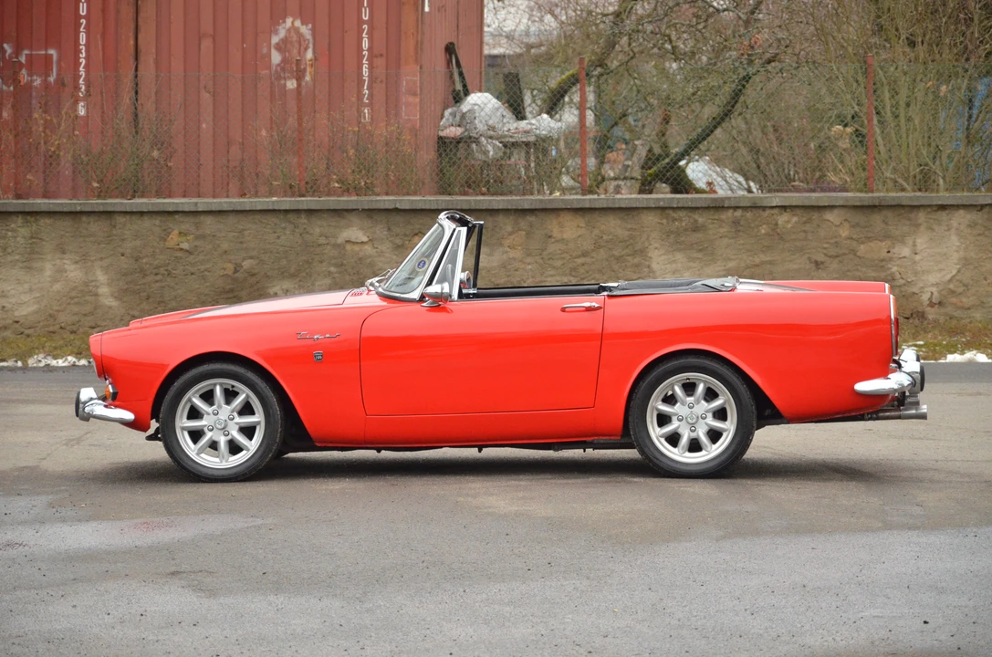 1966 Sunbeam Tiger Mark I - Image 4 of 31