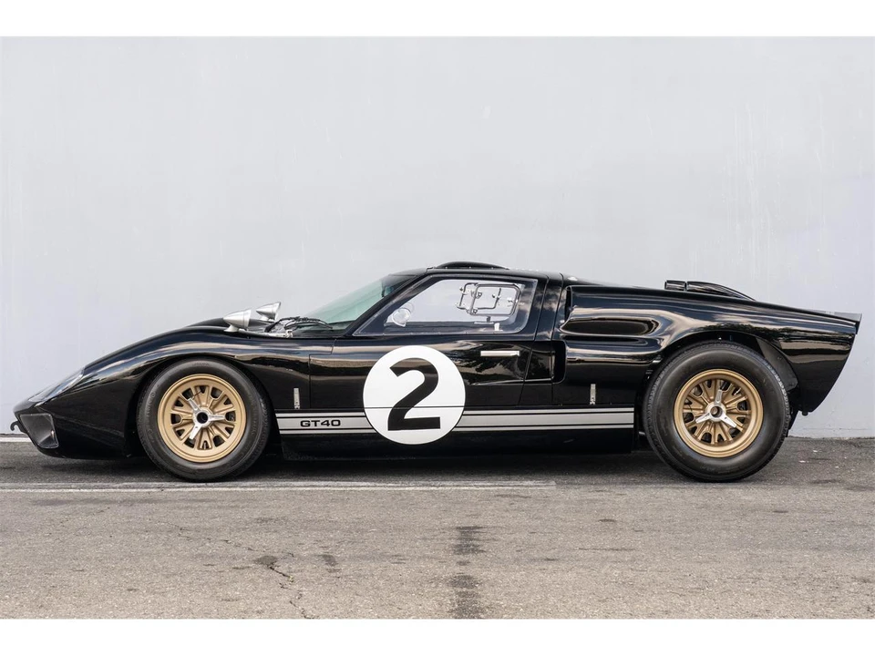 1966 Superformance - Image 2 of 5