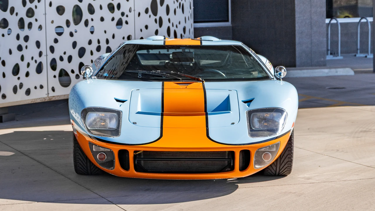 1966 Superformance - Image 2 of 31