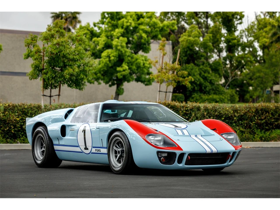 1966 Superformance - Image 2 of 11