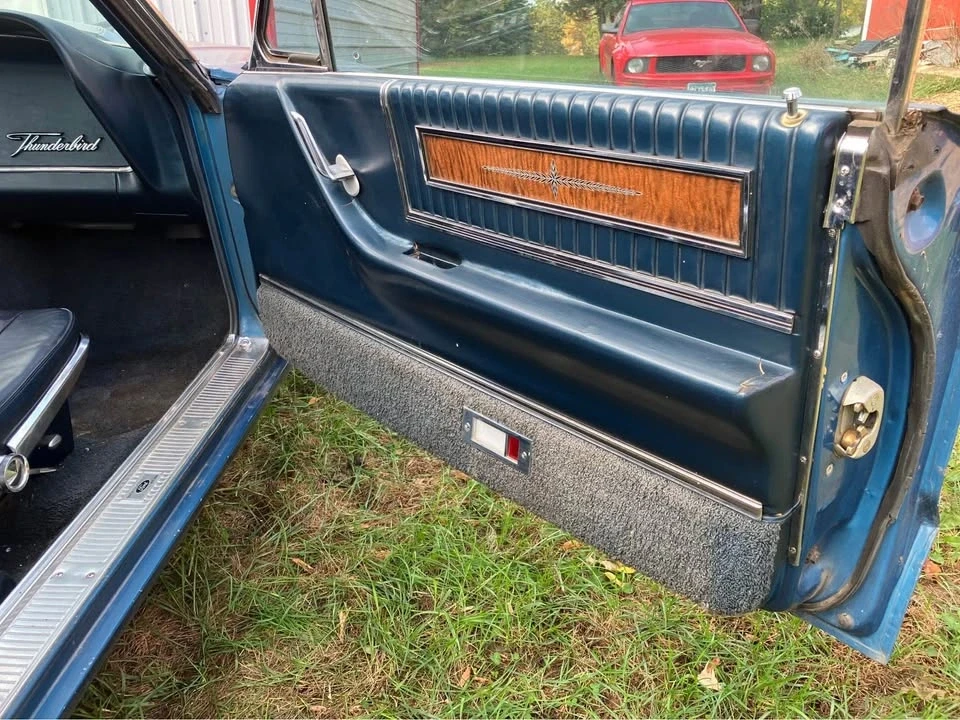 1966 Ford Thunderbird 4th Gen - Image 5 of 9