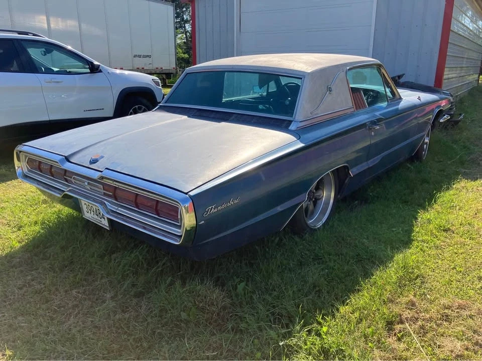 1966 Ford Thunderbird 4th Gen - Image 4 of 9