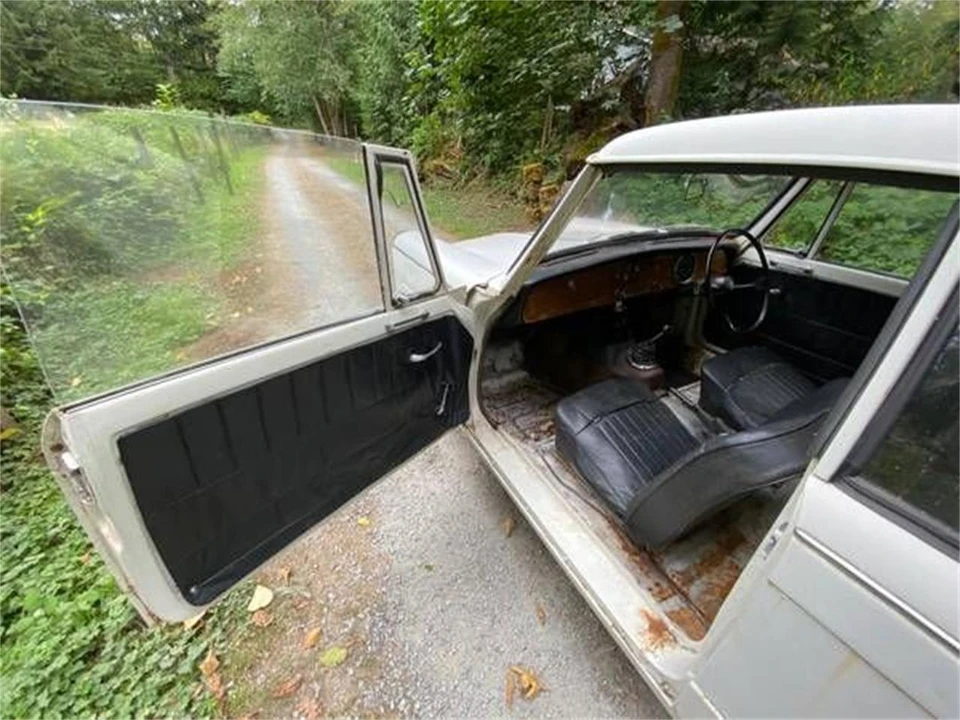 1966 Triumph Herald - Image 9 of 24