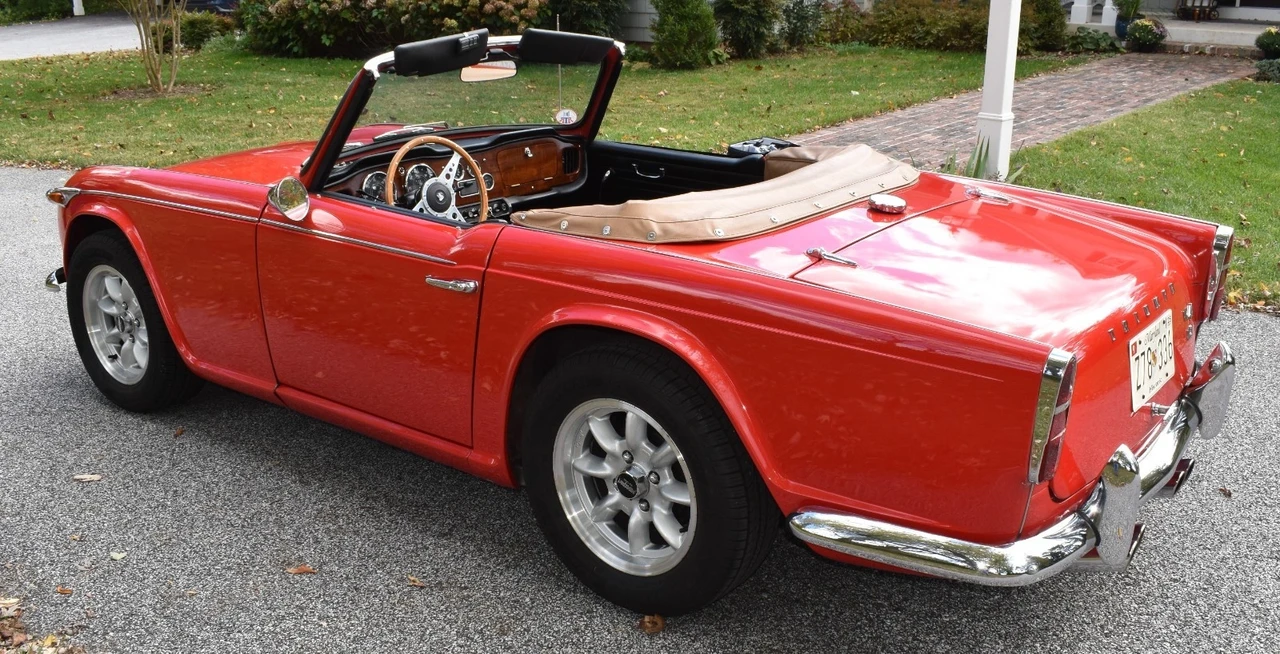 1966 Triumph TR4A - Image 7 of 21