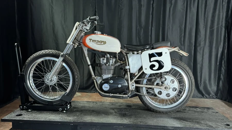 1966 Triumph - Image 10 of 17