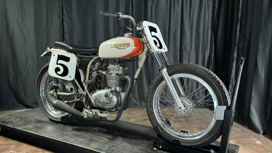 1966 Triumph - Image 11 of 17
