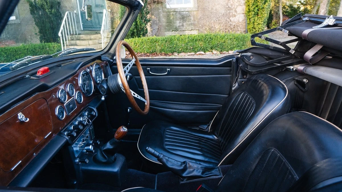 1966 Triumph TR4A - Image 28 of 30