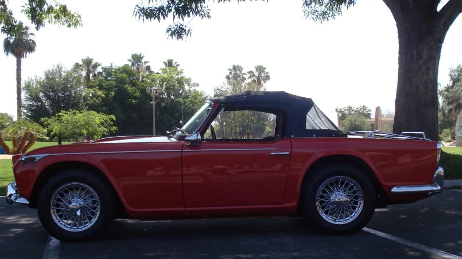 1966 Triumph TR4A - Image 5 of 12
