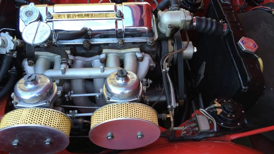 1966 Triumph TR4A - Image 8 of 12