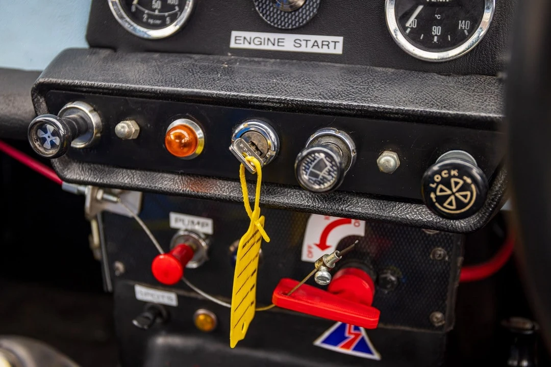 1966 Triumph TR4A - Image 23 of 31