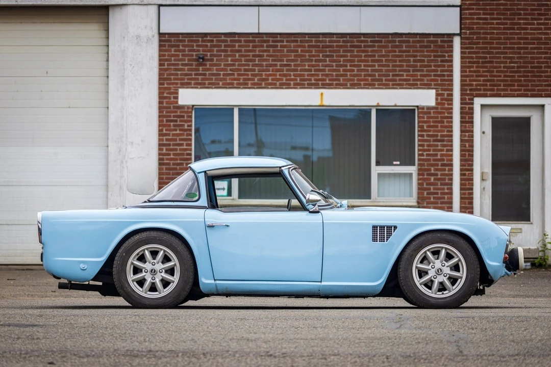 1966 Triumph TR4A - Image 9 of 31