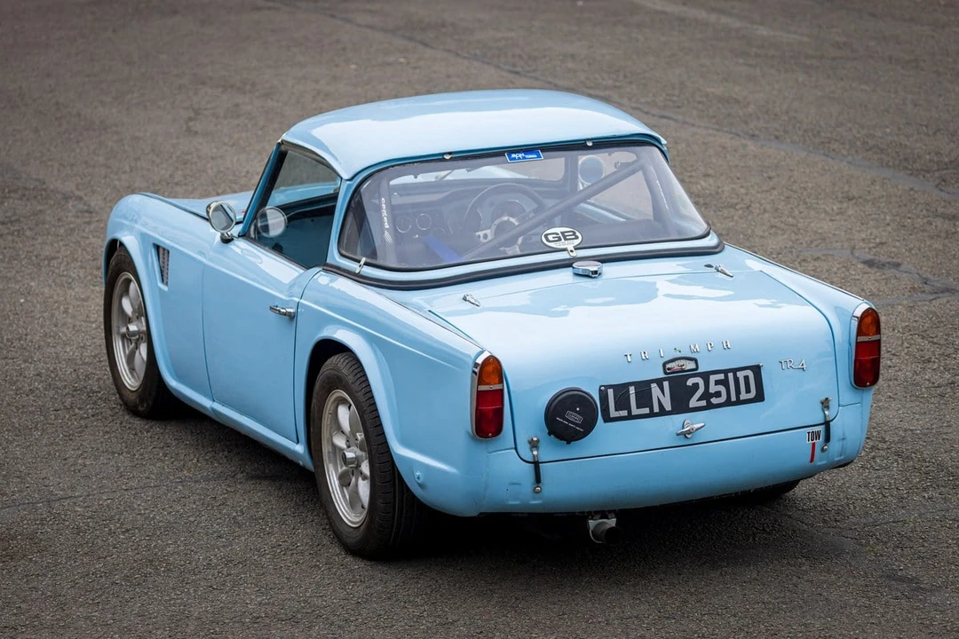 1966 Triumph TR4A - Image 10 of 31