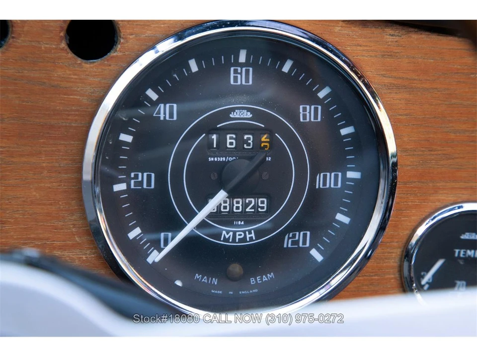 1966 Triumph TR4A - Image 24 of 31
