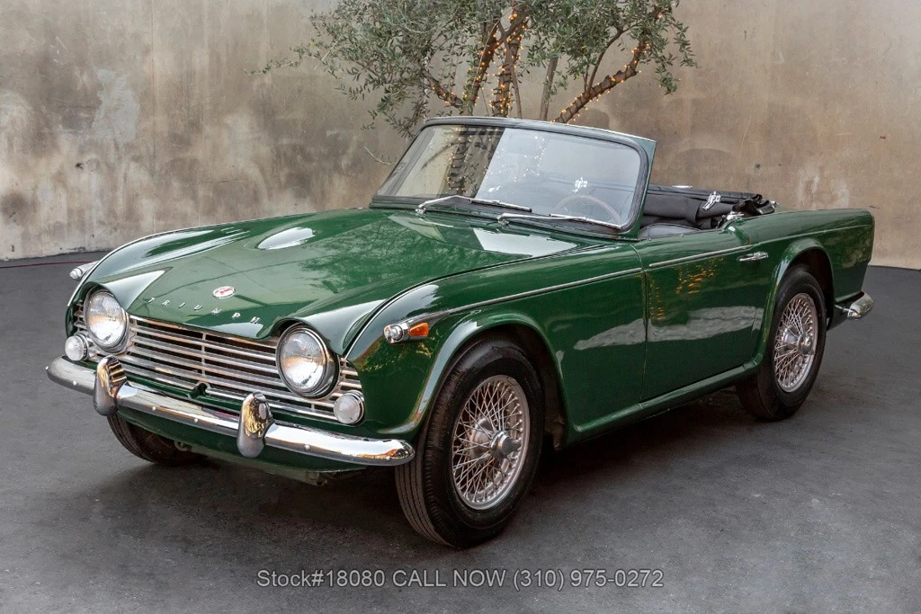 1966 Triumph TR4A - Image 8 of 12