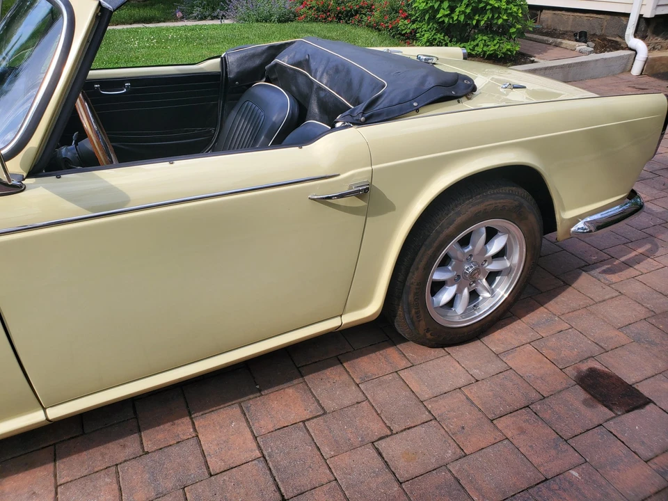 1966 Triumph TR4A - Image 16 of 31