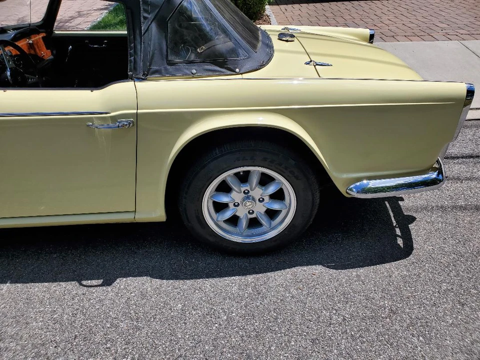 1966 Triumph TR4A - Image 17 of 31