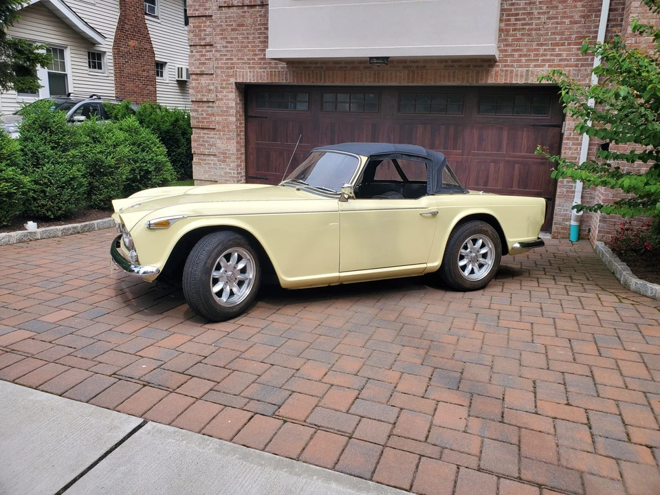 1966 Triumph TR4A - Image 5 of 31