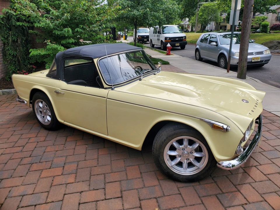1966 Triumph TR4A - Image 8 of 31