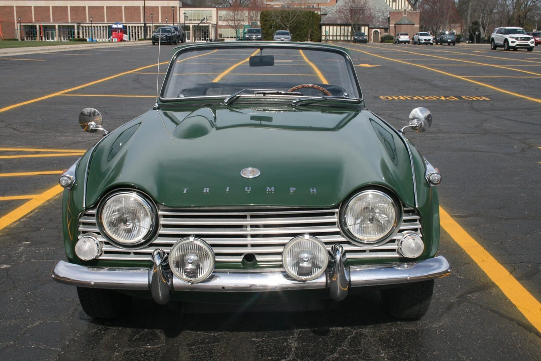 1966 Triumph TR4A - Image 9 of 31