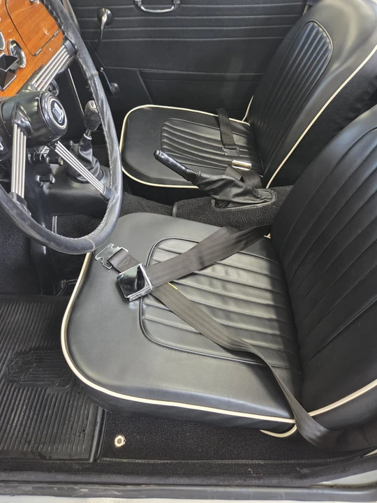 1966 Triumph TR4A - Image 28 of 31