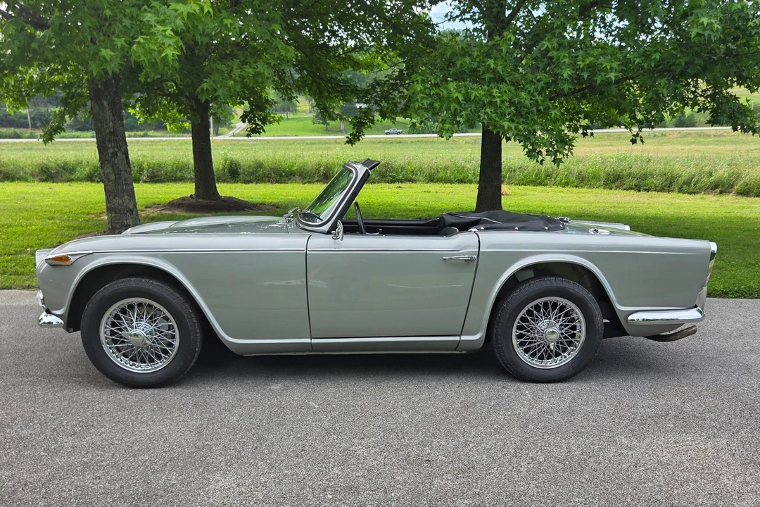 1966 Triumph TR4A - Image 2 of 31