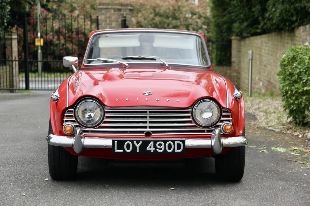 1966 Triumph TR4A - Image 4 of 30