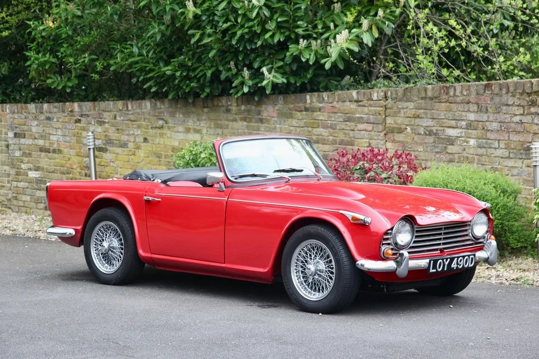 1966 Triumph TR4A - Image 10 of 30