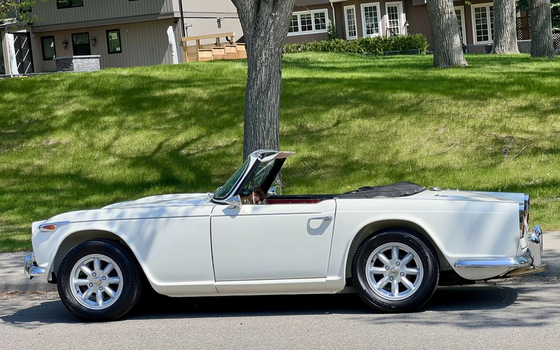 1966 Triumph TR4A - Image 28 of 31