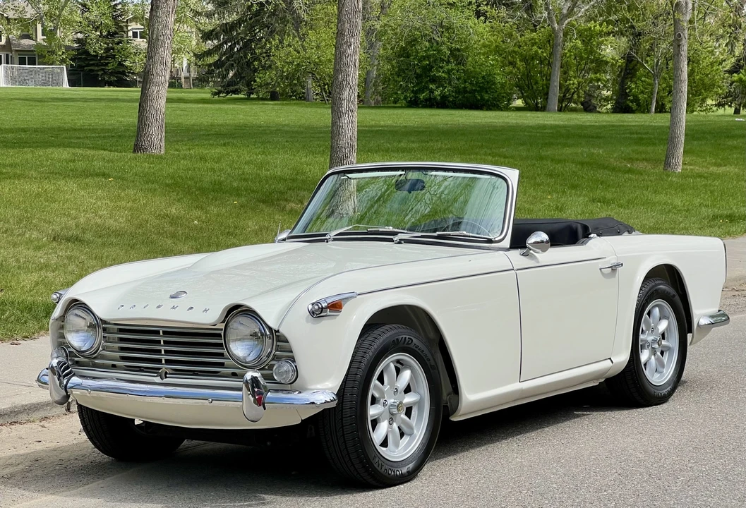 1966 Triumph TR4A - Image 4 of 31