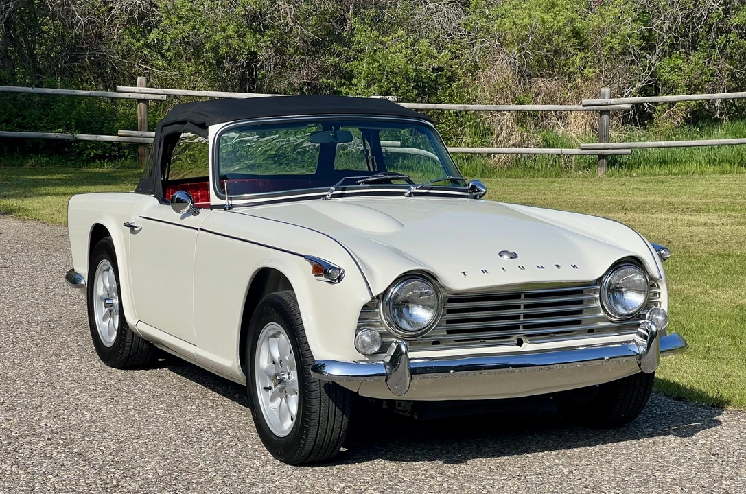 1966 Triumph TR4A - Image 7 of 31