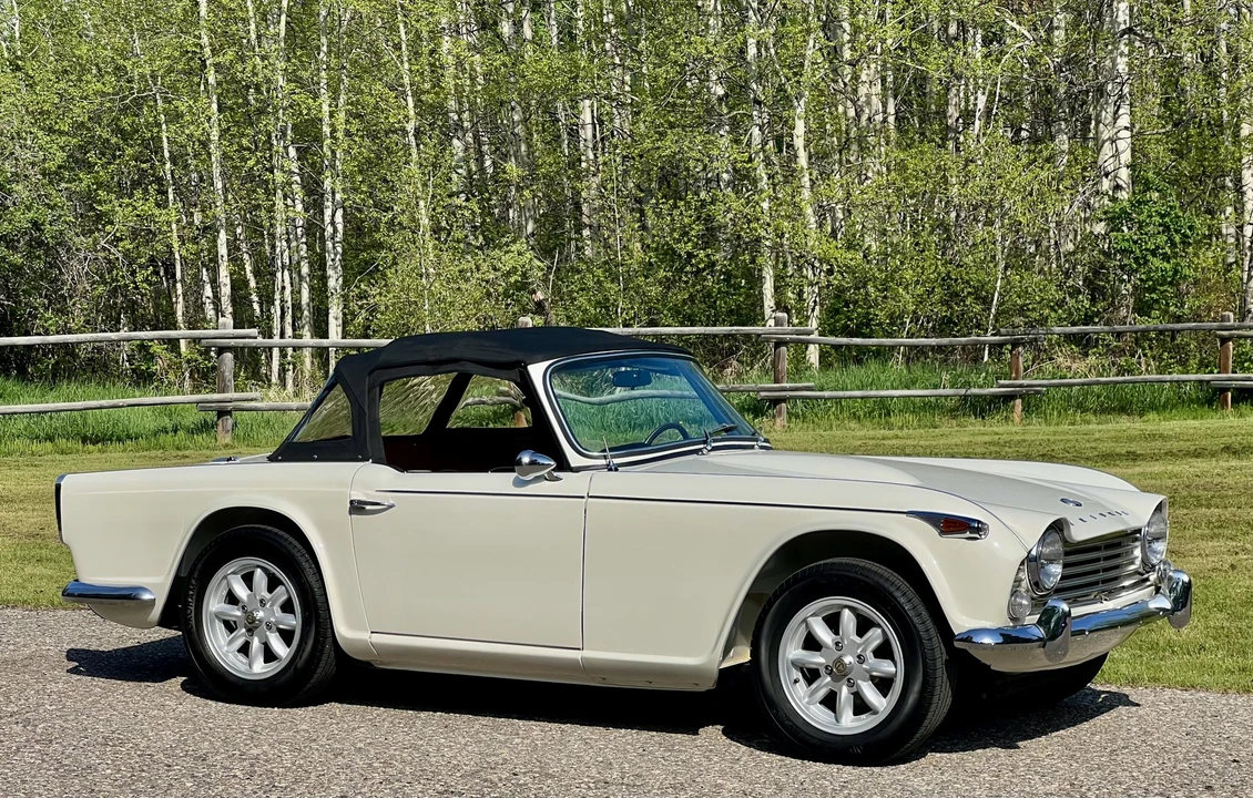 1966 Triumph TR4A - Image 9 of 31
