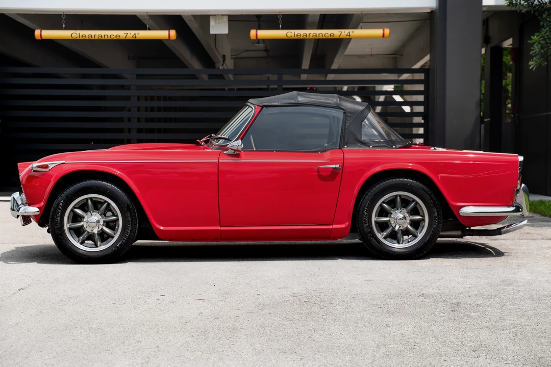 1966 Triumph TR4A - Image 8 of 31