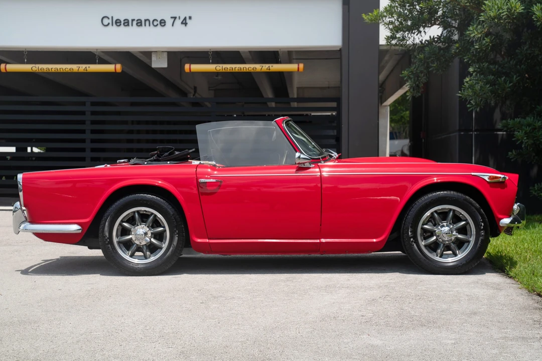 1966 Triumph TR4A - Image 9 of 31