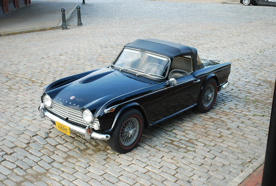 1966 Triumph TR4A - Image 4 of 31